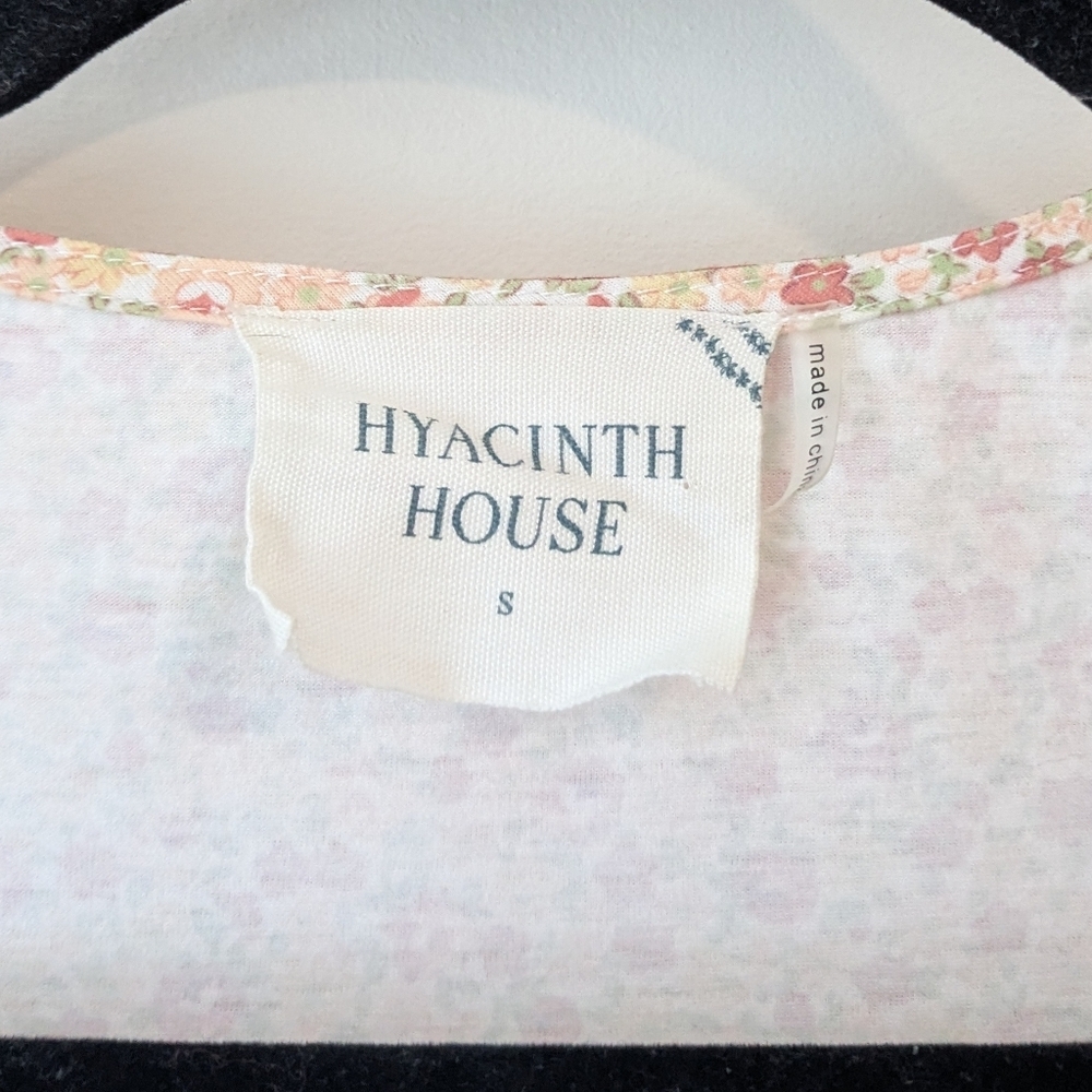 NEW Hyacinth House Follie Puff Sleeve Mini Dress - Picture 3 of 7